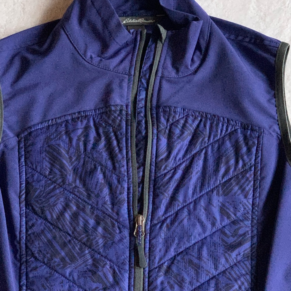 Eddie Bauer Women's Deep Purple Quilted Vest M